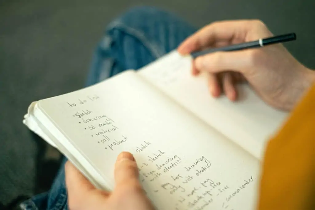 5 Methods to Use When Taking Textbook Notes