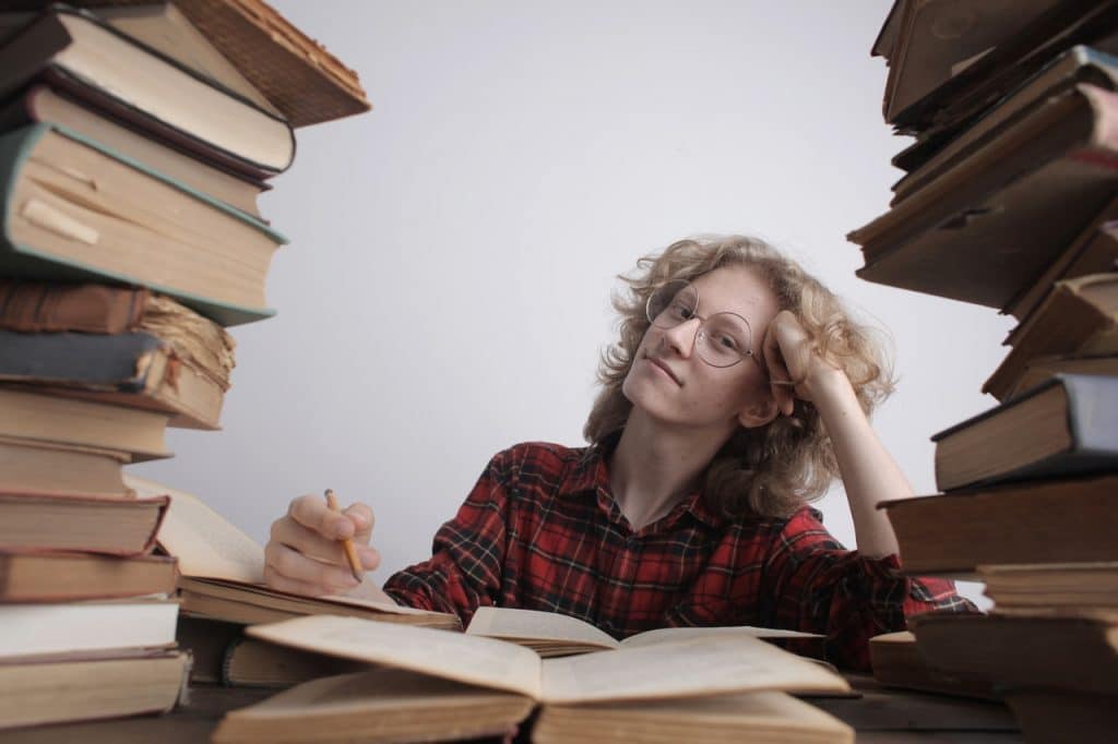 The Best In-State Scholarships and Grants for Connecticut Colleges