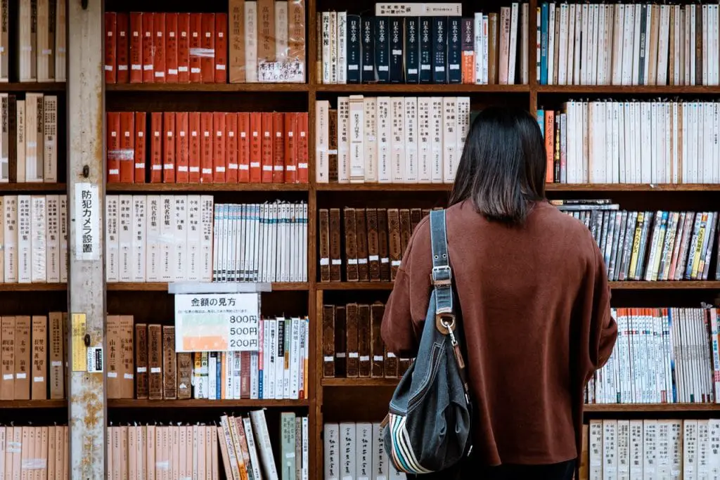 The Best Scholarships in Massachusetts for Community Service