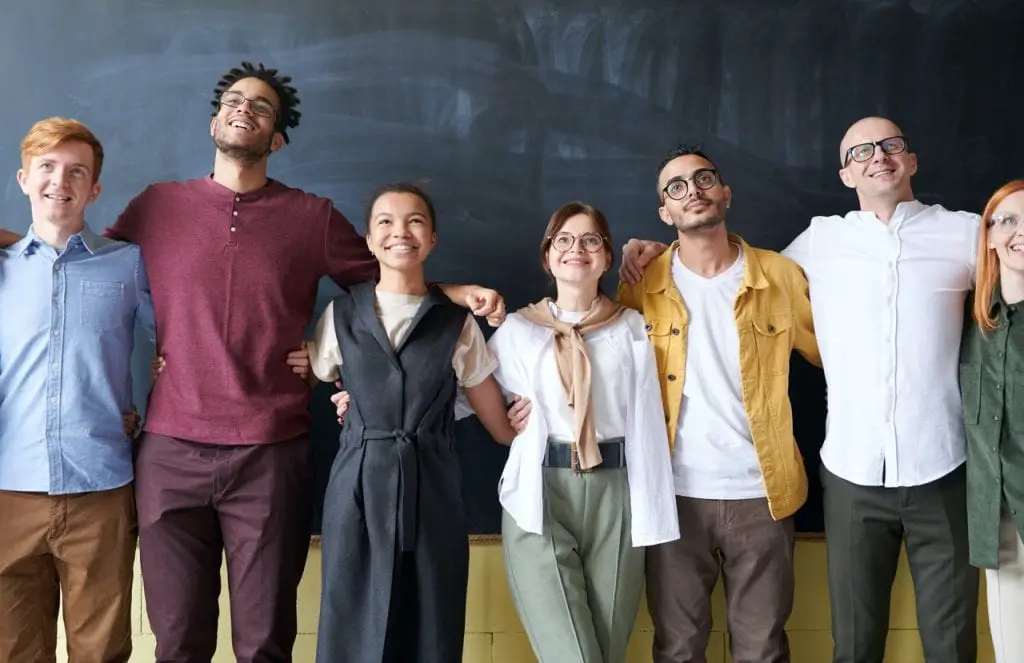 The Best Scholarships in New Mexico for Community Service