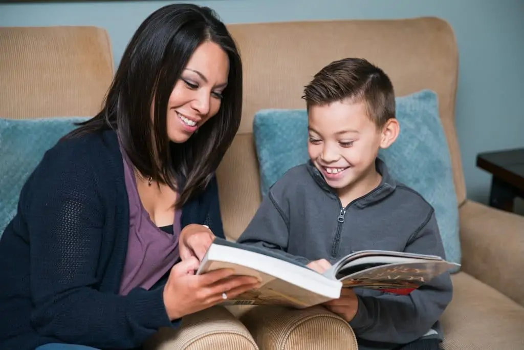 Teachers: How to Develop Reading Habits in Students