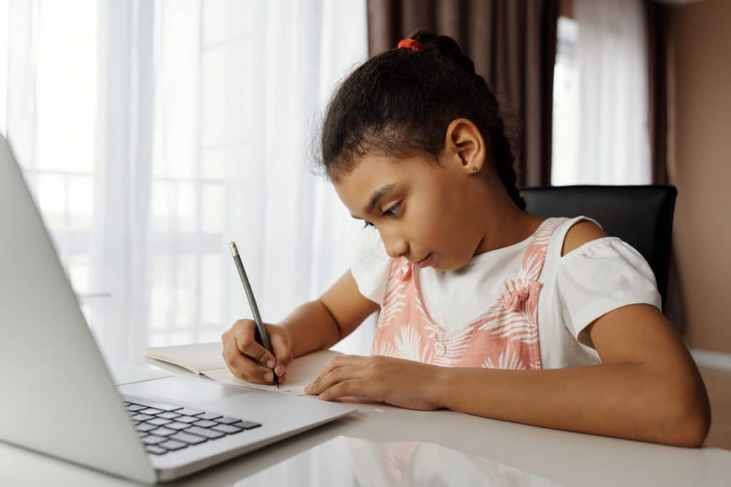 What are Highly Effective Study Habits to Maintain?